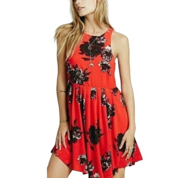 Free People Aline Mini Dress Pockets Halter Neck Red Black Floral Women’s Size 6 - Picture 13 of 14